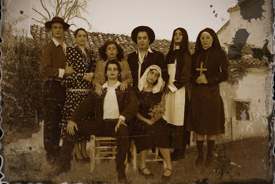 La compañía de Ángel Baena, que presenta su versión cómica de  Bodas de sangre. 