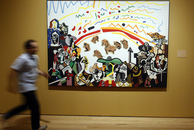 Sala de la exposición en la que se muestra  El ruedo ibérico ( 1981) del Equipo Crónica.