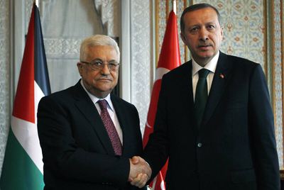 Turquía exhibe su potencia diplomática