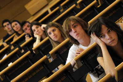 La Selectividad prueba su nuevo modelo con miles de estudiantes