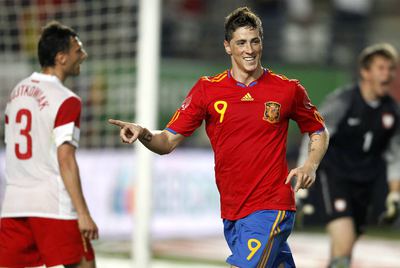 Fernando Torres celebra su gol.
