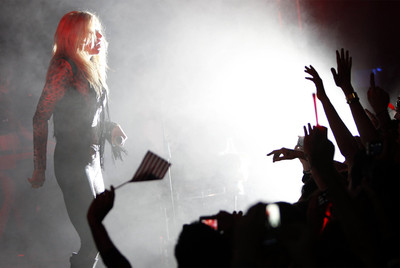 La joven estrella de las pista de baile Ke$ha, en su concierto 