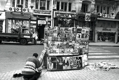 Una de las fotografías de Randa Shaath que integra la exposición  What's happening now?,  que se puede ver en la Casa Árabe (Alcalá, 62).