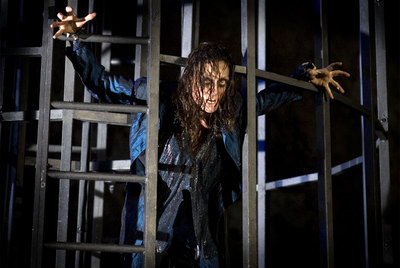 Prometeo no enciende la llama en el Grec