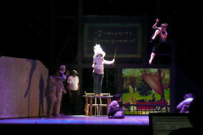 Un momento del ensayo de  a.Babel.  