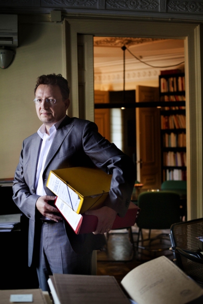 Daniel Jiménez Schlegl, en su despacho