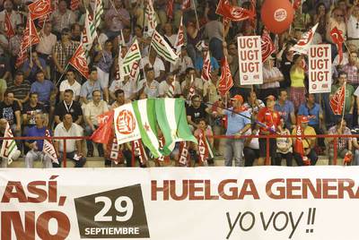 Primera gran movilización sindical a favor de la huelga del 29-S