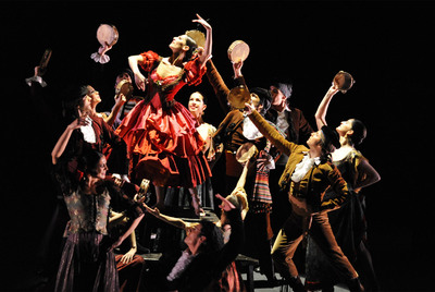 El Ballet Nacional de España interpreta una coreografía de Escuela Bolera.