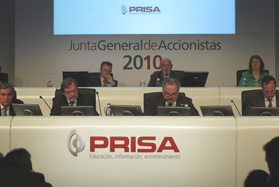 El presidente de PRISA, Ignacio Polanco, y el consejero delegado, Juan Luis Cebrián, en la última junta de accionistas del grupo.rnKamal M. Bherwani.
