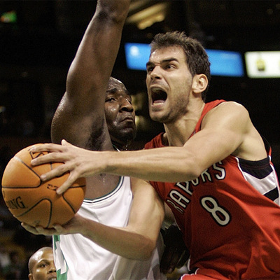 Calderón, durante un partido con Toronto Raptors.