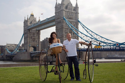 FOTOGALERIA: Chris Hoy y la actriz Kelly Brook