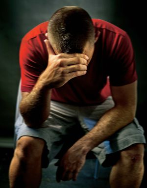 Ismael, nombre inventado. Tiene 22 años. Esnifó su primera raya con 15, en un viaje a la mplaya con un amigo. Lleva "tres meses y diez días" en tratamiento