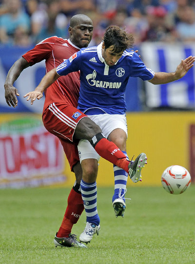 RAÚL DEBUTA CON VICTORIA