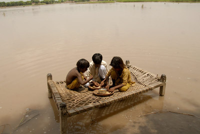 El monzón deja más de 800 muertos en Pakistán