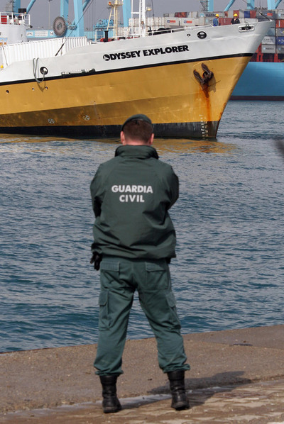 Tras ser apresado, el  Odyssey  llega a Algeciras en octubre de 2007.