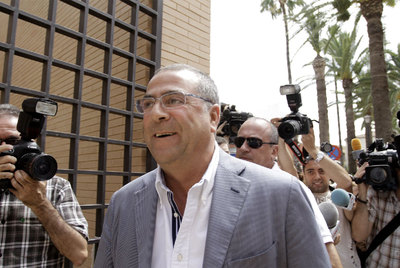 Enrique Ortiz, a la entrada del juzgado para declarar sobre el  caso Brugal. 