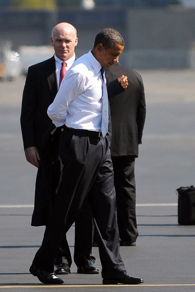 Barack Obama, a punto de embarcar en el  Air Force One , el miércoles en Seattle.