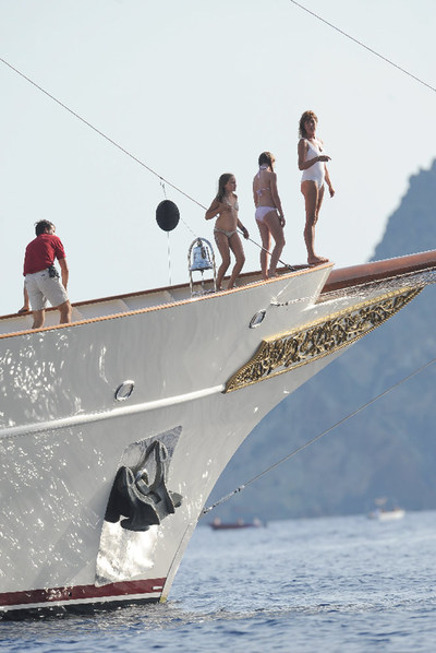 ÚLTIMAS HORAS DE ASUETO