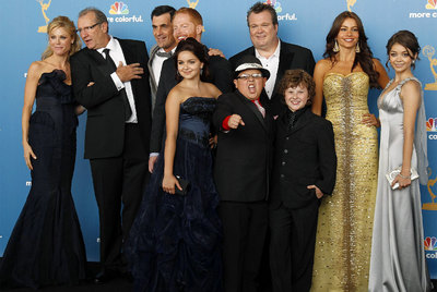 Los actores de  Modern family  recibieron seis galardones, incluidos el de mejor serie y mejor guión.