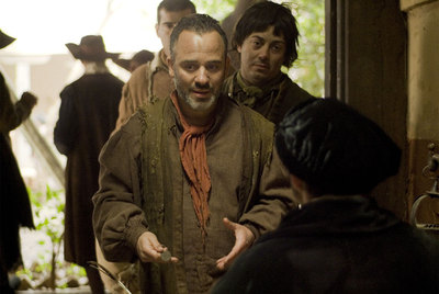 Javier Gutiérrez (Sátur) en una escena de  Águila roja .