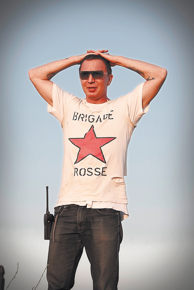  Bruce LaBruce, director de la película  L. A. zombie , protagonizada por François Sagat. 