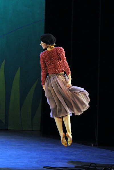  Giselle,  según coreografía del Ballet de la Ópera de Lyon.