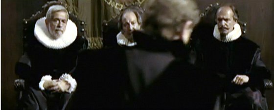 Un consejero metido a extra