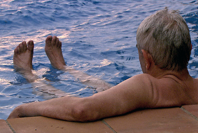  El largometraje de Carles Bosch cuenta el proceso personal de Maragall y su familia y el empeño por poner en marcha la fundación (www.alzheimerinternacional.org ) para investigar y prevenir el alzhéimer. 