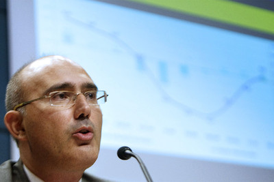 El viceconsejero de Economía, Andrés Araujo, durante su comparecencia de ayer en Vitoria.