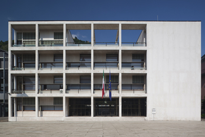  La Casa del Fascio, del arquitecto Giuseppe Terragni, en Como (Italia) 