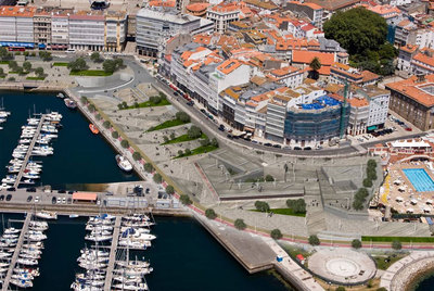 La futura imagen de A Coruña junto a las históricas galerías