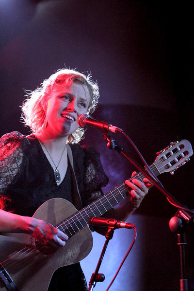 La intérprete islandesa Ólöf Arnalds, anoche en Madrid.