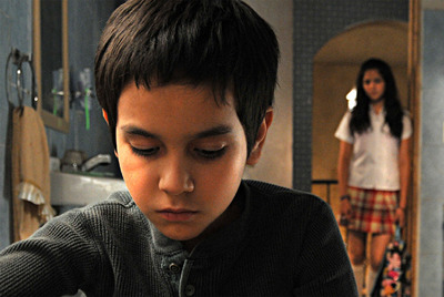 El niño Christopher Ruiz-Esparza, en un plano de  Abel. 