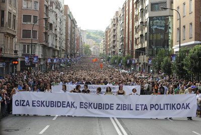 Abucheo 'abertzale' a dirigentes del PNV en Bilbao