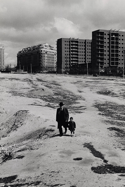  Abuelo y nieto  (1959), de Paco Gómez.