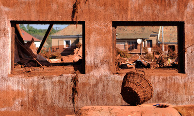 FOTOGALERIA: Color del lodo