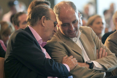 CAMPS A FABRA: "TIENEN ESPECIAL FIJACIÓN CONTIGO Y CONMIGO"