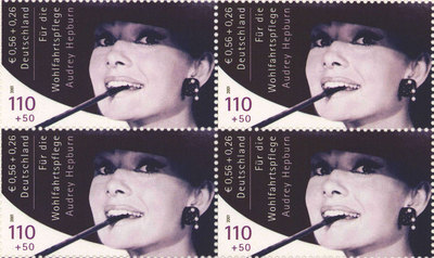 Sellos con la imagen de Audrey Hepburn.