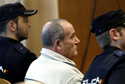 Antonio Serrano, acusado de matar a su esposa en 2008, en el banquillo de la Audiencia Provincial de Madrid.