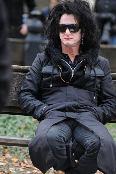 SEAN PENN, A LO ROBERT SMITH