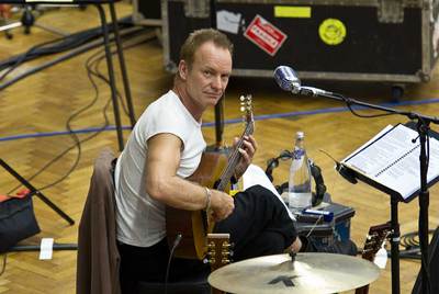 El músico Gordon Mathew Summner,  Sting .