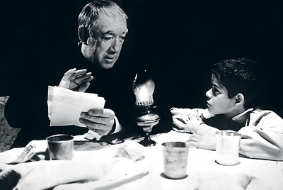 El actor Jorge Sanz frente a Anthony Quinn en 'Valentina'