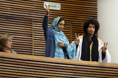 Las Cortes, con el pueblo saharaui