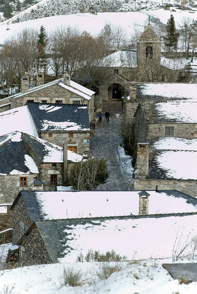 Las primeras nieves llegan al interior de Galicia