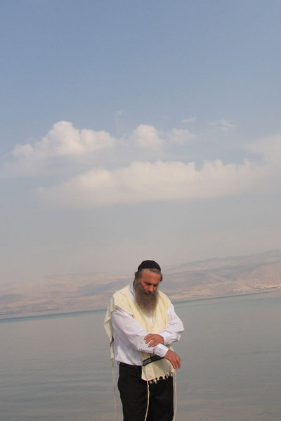 Assi Dayan, en  My father, my lord. 