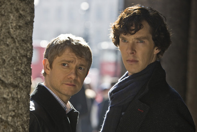 Martin Freeman (izquierda) y Benedict Cumberbatch, en  Sherlock.  