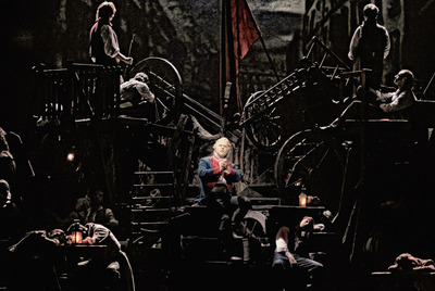 Gerónimo Rauch en el segundo acto de  Los miserables,  en el teatro Lope de Vega.