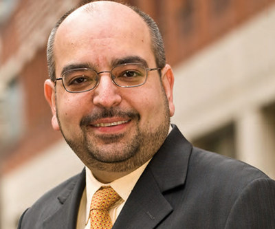 Kamal M. Bherwani cree que 