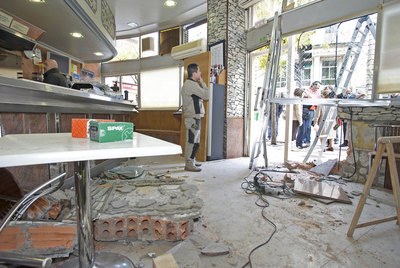 Estado en que quedó la Cafetería Sil tras el accidente.