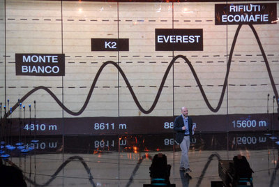 Robeto Saviano, en un momento del programa  Vieni via con me. 